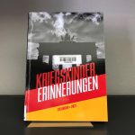Buch Kriegskinder Erinnerungen ausgestellt in Stadtbibliothek Erlangen
