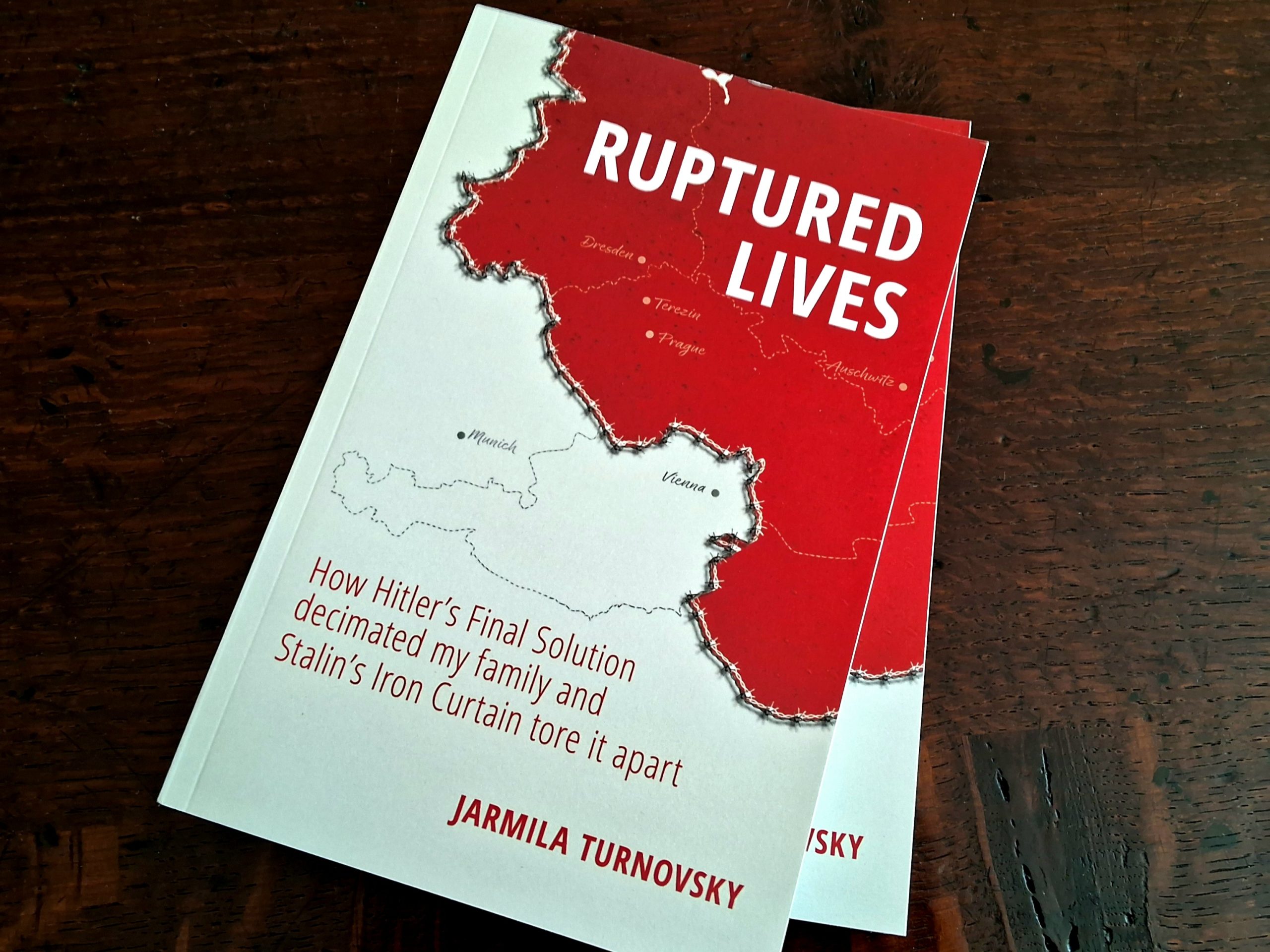 Ruptured Lives von Jarmila Turnovsky